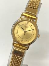 美品 セイコー SEIKO 腕時計 クォーツ ラウンドフェイス ゴールド文字盤 7321-0120 未稼働 mt112203_画像1