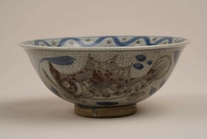 中国古美術 南京古染付 青花釉裏紅 色絵魚藻紋碗