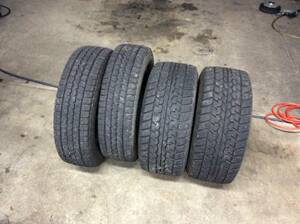 ダイナなど 175/75R15 103/101L LT x2本 235/50R14 102L LT x2本 の合計4本セット ダンロップスタッドレス バリ山！2021年製格安即決！