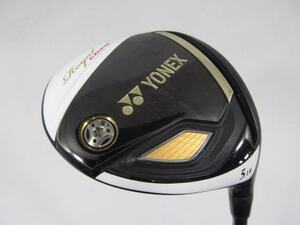 YONEX