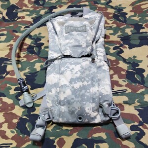 CAMELBAK　キャメルバック　ハイドレーション　UCP 米軍