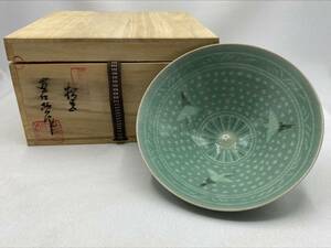  Korea celadon pine rock kiln . crane writing tea cup powdered green tea . tea utensils . tea utensils 