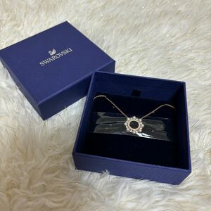 SWAROVSKI スワロフスキー ピンクゴールドパールネックレス