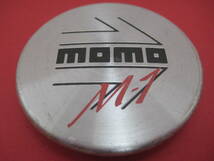 即決 e332 momo M-1 アルミホイール用センターキャップ１個_画像1