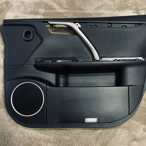 レクサスRX 20系 Fsport ドアパネル ドア内張 全席分 4枚セット 黒革内装 ブラック内装 アンビエントライトの画像6