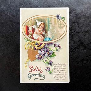 アンティーク　ポストカード　1913年消印　クラップサドル　バレンタイン　キューピッド　天使　ココアで一息　スミレ　金彩　エンボス