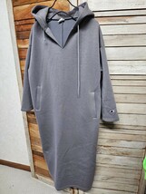 Champion チャンピオン　cwsu113 ボンディングフーディワンピース ロング丈 スウェット パーカー レディース size M_画像1