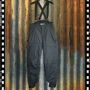 訳あり　デッドストック　米軍放出実物本物　TROUSERS, EXTREME COLD WEATHER, TYPE F-1B　フライトパンツ　SIZE30 OP-05