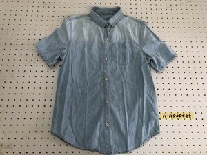 ( free shipping )GAP Gap lady's . with pocket Denim short sleeves shirt small size XXS light blue 