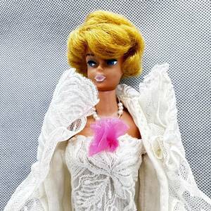1960年代 ヴィンテージ バービー MATTEL社 マテル社 Barbie ミッジ 1962年 1958年 バブルカット ドール ドレス ビンテージ 箱フランシー