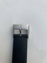 【中古】VICTORINOX SWISS ARMY◆クォーツ腕時計/アナログ/ラバー/BLK/稼働品/美品_画像3