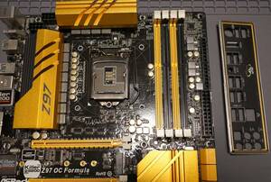 【動作確認済】ASRock Z97 OC Formula LGA1150 IOパネル付属