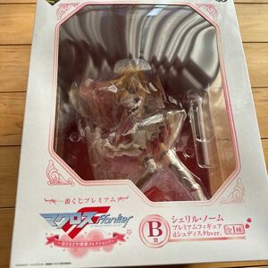  year end ... Macross F figure set D unopened free shipping 