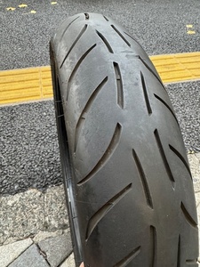 （F）120/60ZR17　メッツラー製　M7RR　※送料は説明文に記載しております。