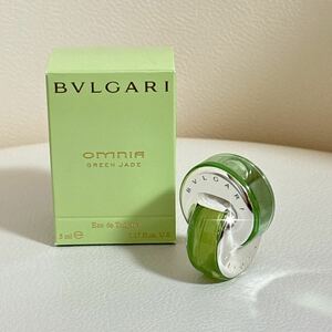 【新品未使用】BVLGARI ブルガリ　オムニア グリーン ジェイド オードトワレ 5mL ミニ香水