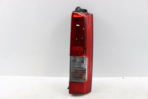 美品/破損なし　エブリィ　エブリー　DA64W　テールライト　ランプ　右　右側　トーカイ　35603-68H1　35650-68H20　308067