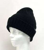 VOLCOM ボルコム D5842301BLK⑤ ビーニー シンプルなニット帽 ブラック色 カフの部分にロゴラベル Beanie ヴォルコム 新品 即決 送料無料_画像1