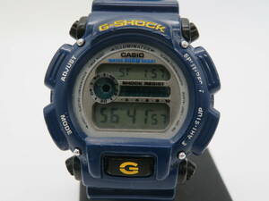 ジャンク品　CASIO(カシオ）G-SHOCK　DW-9052　ブルーカラー　腕時計　中古品　W1ー26A　　