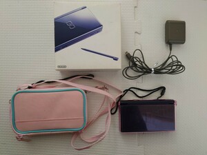 ●ニンテンドー DS Lite エナメルネイビー / 本体 ケース 箱 取説 ストラップ 充電器 任天堂 Nintendo