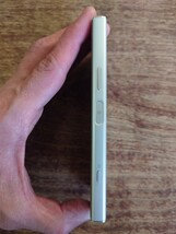 Xperia XZ1　Compact ドコモ　so-02ｋ　シムロック解除済み　SIMフリー　美品　電池良好_画像3