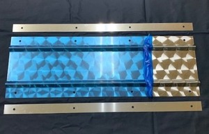 泥よけ　ステンレスウロコ板　200mm×600mm ２枚セット