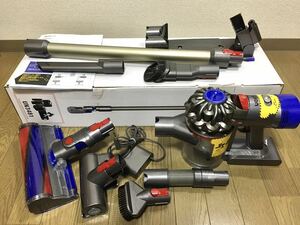 dyson/ダイソン V8 fluffy extra SV10コードレスクリーナー 掃除機 tktkt