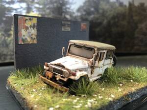 錆塗装 1/64 トヨタ ランドクルーザー ランクル 昭和レトロな風景 旧車 自作ジオラマ完成品 ケース付