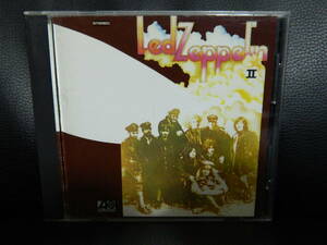 (14)　 LED ZEPPELIN　　/　　LED ZEPPELIN　Ⅱ　　日本盤　　ジャケ、日本語解説 経年の汚れあり