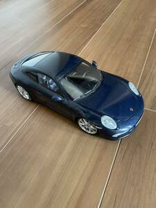 MINICHAMPS製ポルシェ911 991型　カレラS 1/18スケール　箱無し現品のみ