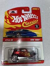 500円スタート！未使用品 1/64 Hot Wheels 2004〜6 classics series1、2、3 #16 #11 #11ミニカー3台まとめ売り_画像4