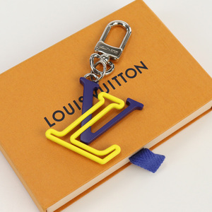 中古良品ルイヴィトンLOUIS VUITTON ポルトクレ・LVライン バッグチャーム メタル MP3018 EA0251 ランク：A us-2