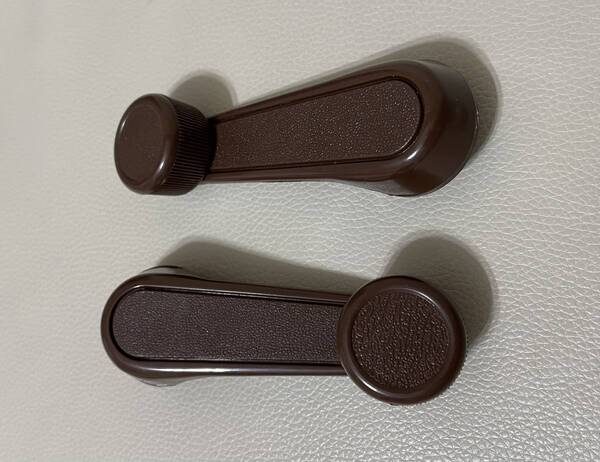 ランクル40系ウィンドウクランクハンドル焦茶色2PS