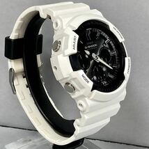 極美品 箱説付 G-SHOCK GAW-100B-7AJF タフソーラー 電波受信 電波ソーラー マルチバンド6 アナログ/デジタル ホワイト ブラック 反転液晶 _画像6