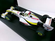 ミニチャンプス 1/18 ブラウン GP BGP 001 #22 ブラジルGP 2009 J.バトン (8179-482)_画像6