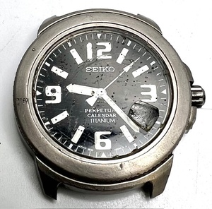 ジャンク品 SEIKO セイコー 8F32-0350　 チタン パーペチュアルカレンダー クォーツ　チタニウム