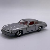 タカラトミー トミカ ミニカー ジャガー XJ-S No.F68 S=1/67_画像1