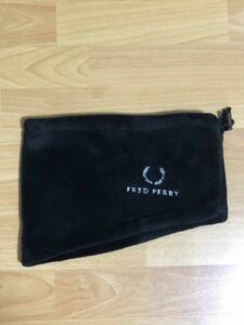 【送料無料】フレッドペリー（FRED PERRY）ネックウォーマー　新品タグなし