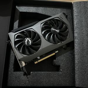 GeForce RTX 3070ZOTAC NVIDIA グラフィックボード 4