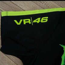 送料無料！●新品●YAMAHA VR46 バレンティーノロッシ モンスターエナジー Tシャツ_画像6