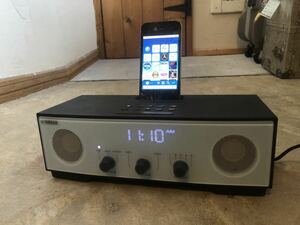 動作品 YAMAHA TSX-80 DESKTOP AUDIO SYSTEM 旧型iPhone/iPod対応 ヤマハ デスクトップオーディオシステム スピーカー ラジオ 黒 ブラック