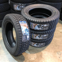 (BB001.7) 送料無料[4本セット] GOODYEAR WRANGLER IP/N　225/65R17 102T 2021年製造室内保管 スタッドレス RAV4 CX-8 ハリアー 225/65/17._画像1