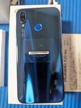 HUAWEI P20 lite HWV32 5.84インチ メモリー4GB ストレージ64GB クラインブルー au　送料無料 _画像6