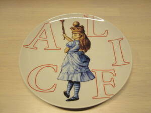◆未使用◆マクミラン・アリス　不思議の国のアリス　柄違い陶磁器お皿３つセット　
