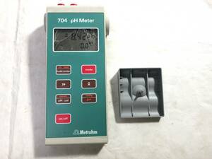 Metrohm 704 Pocket pH Meter / メトローム ph メーター 測定器 詳細不明 割れあり 部品取り ジャンク