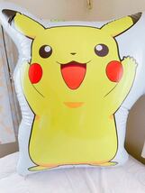 ★ポケモン ピカチュウ 空気ビニール風船 空ビ パンチングバルーン ビニール人形 inflatable pokemon Pikachu pool toys balloon _画像1