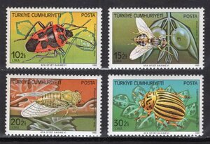 外国切手　トルコ　1982年　昆虫　4種　未使用