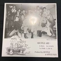 【美品】 SHUFFLE 「We are Tokyo Skins!」 R-001 ソノシート 国内盤 ジャパメタ パンク レコード_画像2