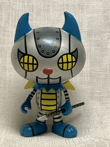 キャラクター名　不明　猫ロボット　フィギュア