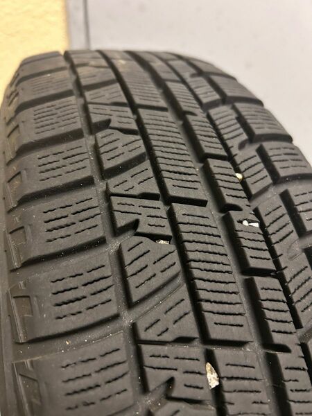 スタッドレスタイヤ　175 /60 R16 アイスガード　ホイールセット