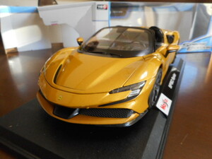 ★★1/18 フェラーリ SF90 スパイダー ゴールド Ferrari SF90 Spider Gold マイスト Maisto★★